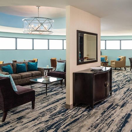 Sheraton Tampa Brandon Hotel Buitenkant foto
