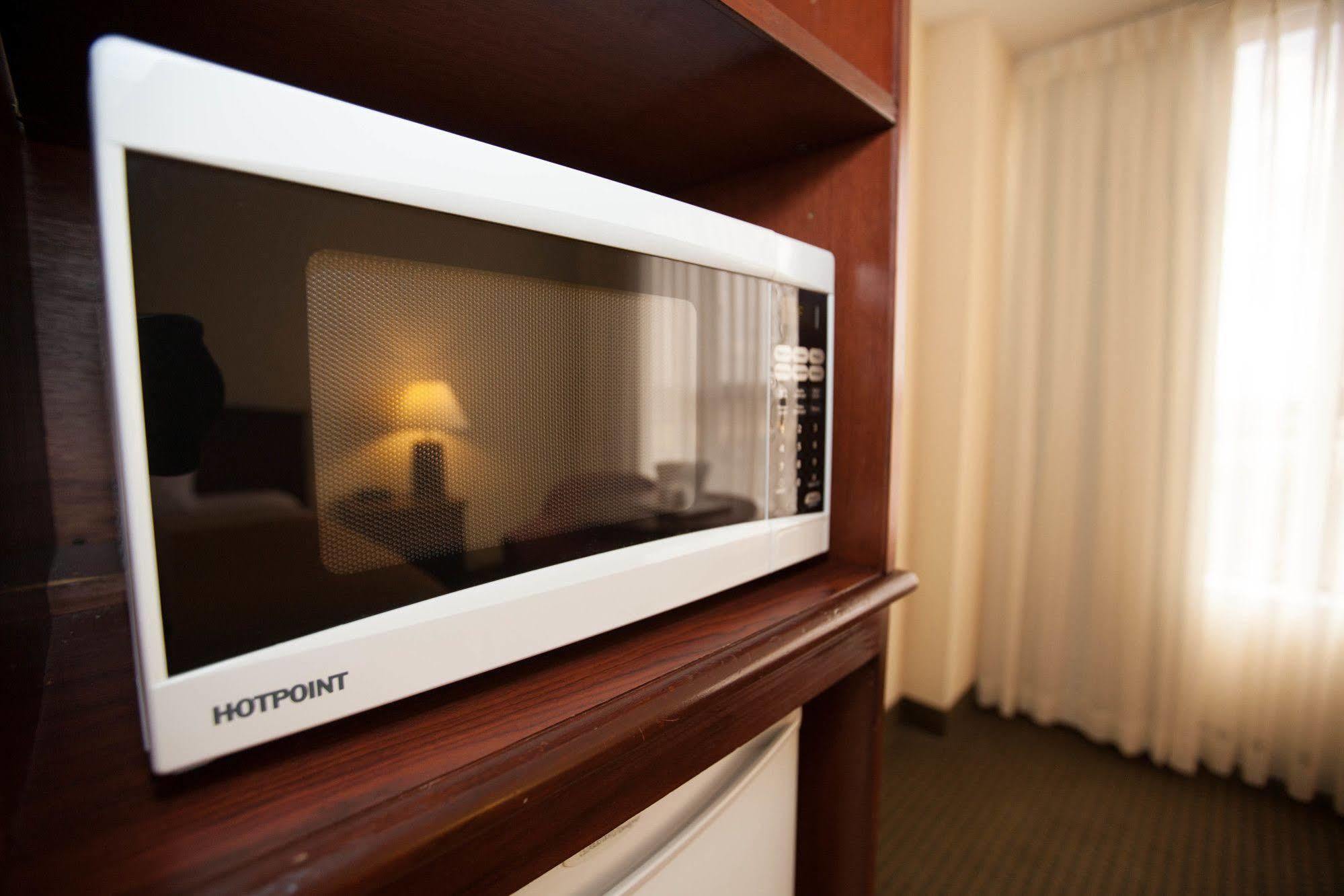 Sheraton Tampa Brandon Hotel Buitenkant foto