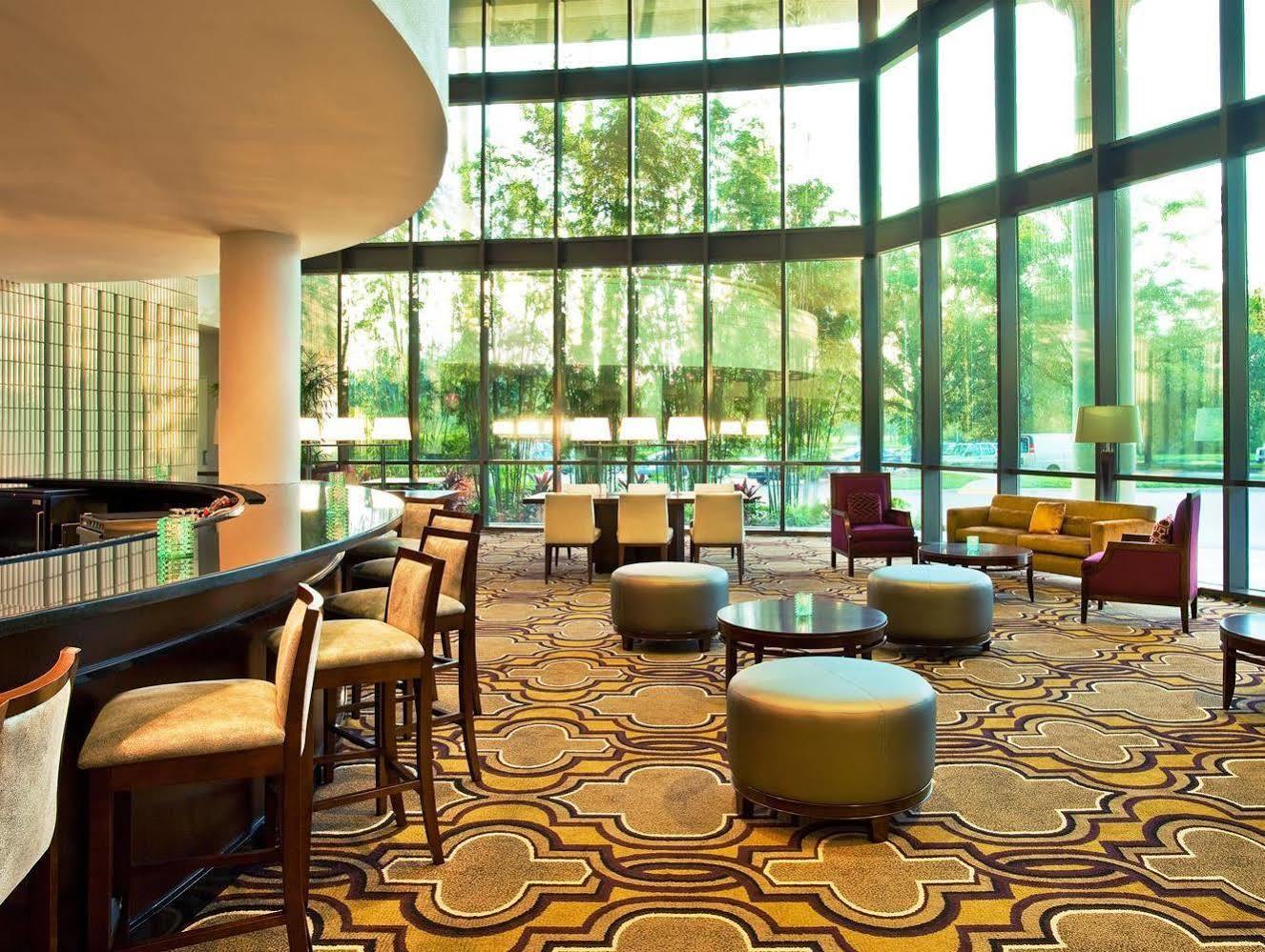 Sheraton Tampa Brandon Hotel Buitenkant foto