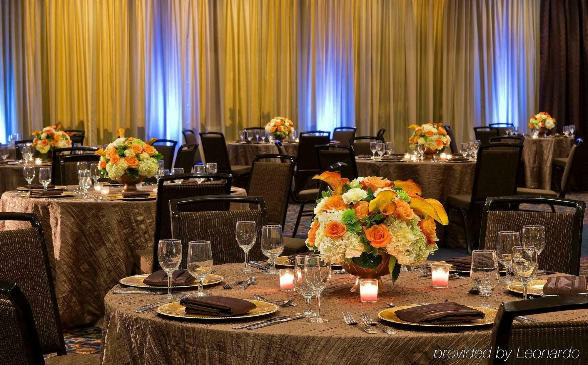 Sheraton Tampa Brandon Hotel Buitenkant foto